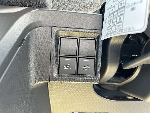 ダイハツ タント ６６０ ファンクロス リミテッド ４ＷＤ R7年 () 99