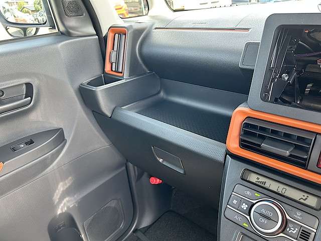 ダイハツ タント ６６０ ファンクロス リミテッド ４ＷＤ R7年 () 99