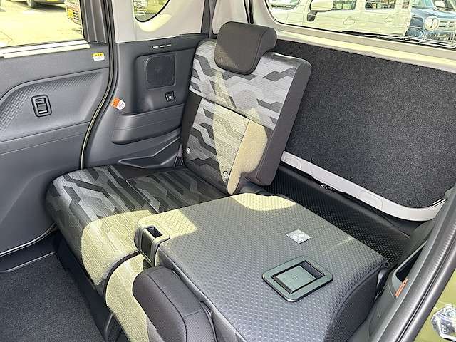 ダイハツ タント ６６０ ファンクロス リミテッド ４ＷＤ R7年 () 99