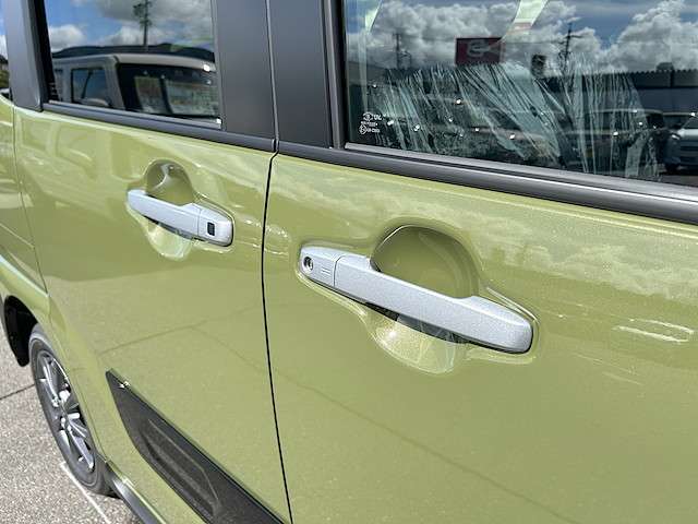 ダイハツ タント ６６０ ファンクロス リミテッド ４ＷＤ R7年 () 99