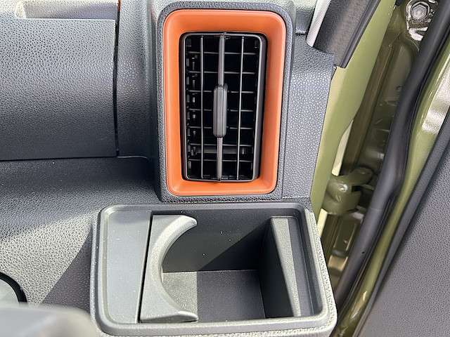 ダイハツ タント ６６０ ファンクロス リミテッド ４ＷＤ R7年 () 99