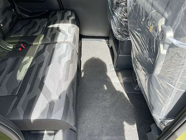 ダイハツ タント ６６０ ファンクロス リミテッド ４ＷＤ R7年 () 99