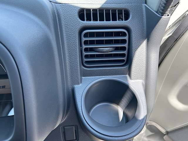 スズキ キャリイトラック ６６０ ＫＣエアコン・パワステ ３方開 ４ＷＤ R7年 () 99