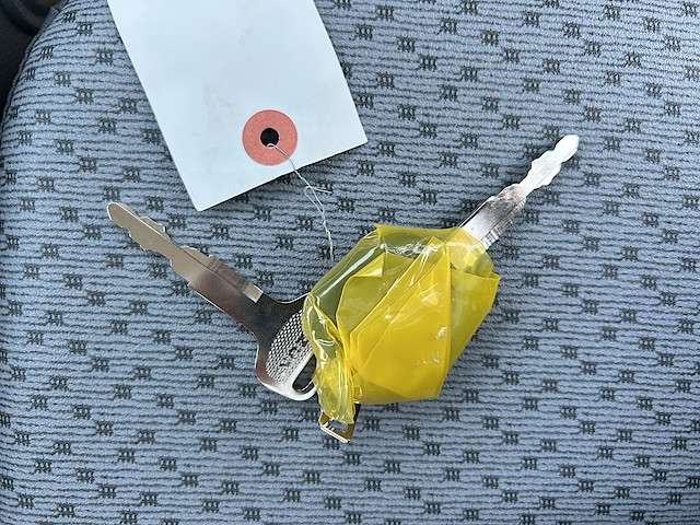 スズキ キャリイトラック ６６０ ＫＣエアコン・パワステ ３方開 ４ＷＤ R7年 () 99