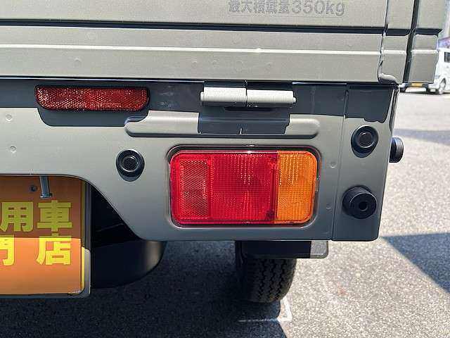 スズキ キャリイトラック ６６０ ＫＣエアコン・パワステ ３方開 ４ＷＤ R7年 () 99