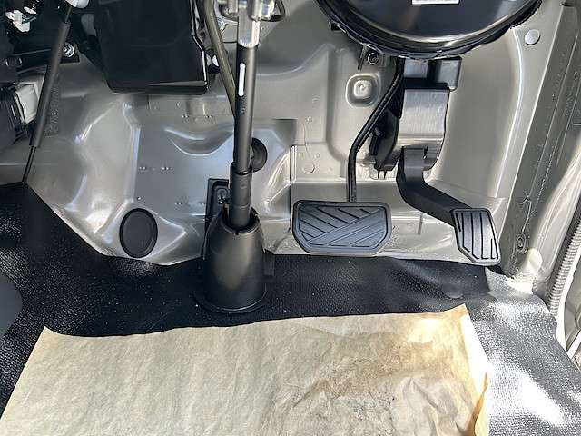 スズキ キャリイトラック ６６０ ＫＣエアコン・パワステ ３方開 ４ＷＤ R7年 () 99