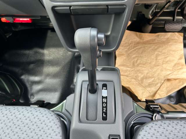 スズキ キャリイトラック ６６０ スーパーキャリイ Ｌ ３方開 ４ＷＤ R7年 () 99