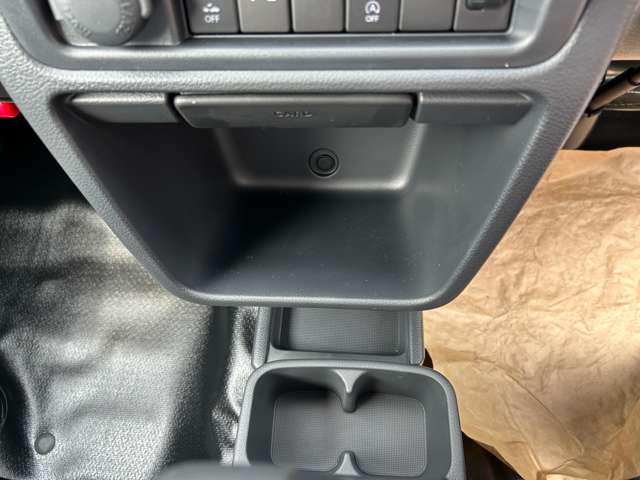 スズキ キャリイトラック ６６０ スーパーキャリイ Ｌ ３方開 ４ＷＤ R7年 () 99