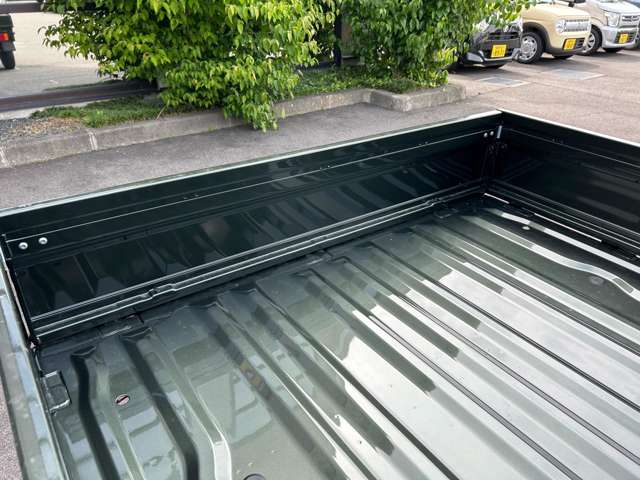 スズキ キャリイトラック ６６０ スーパーキャリイ Ｌ ３方開 ４ＷＤ R7年 () 99