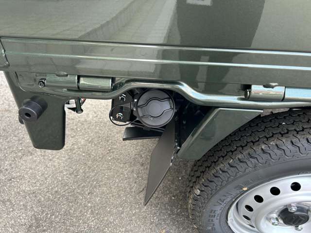 スズキ キャリイトラック ６６０ スーパーキャリイ Ｌ ３方開 ４ＷＤ R7年 () 99