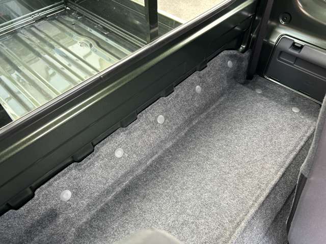 スズキ キャリイトラック ６６０ スーパーキャリイ Ｌ ３方開 ４ＷＤ R7年 () 99