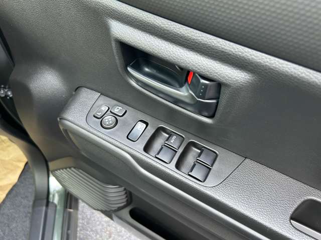 スズキ ハスラー ６６０ ハイブリッド Ｇ ４ＷＤ R7年 () 99