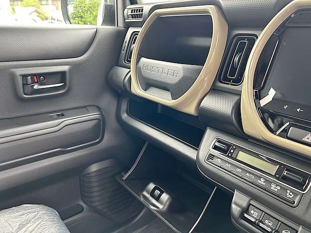 スズキ ハスラー ６６０ ハイブリッド Ｇターボ ４ＷＤ R7年 () 99