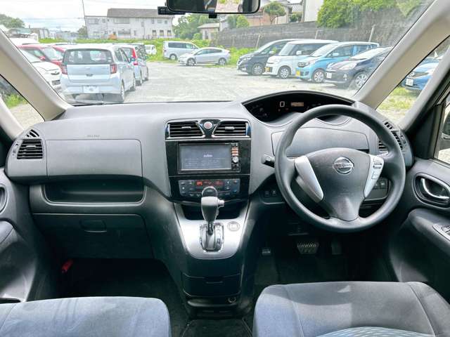 日産 セレナ ２．０ ２０Ｘ Ｓ－ＨＹＢＲＩＤ H26年 (九州・沖縄) 99