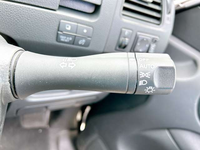 日産 セレナ ２．０ ２０Ｘ Ｓ－ＨＹＢＲＩＤ H26年 (九州・沖縄) 99