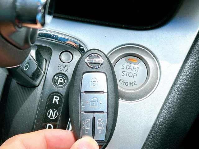 日産 セレナ ２．０ ２０Ｘ Ｓ－ＨＹＢＲＩＤ H26年 (九州・沖縄) 99