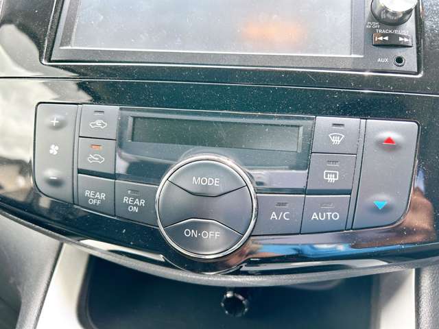 日産 セレナ ２．０ ２０Ｘ Ｓ－ＨＹＢＲＩＤ H26年 (九州・沖縄) 99