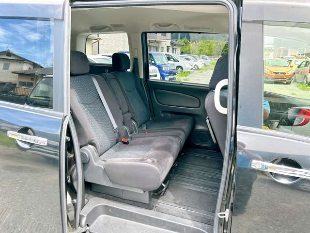 日産 セレナ ２．０ ２０Ｘ Ｓ－ＨＹＢＲＩＤ H26年 (九州・沖縄) 99