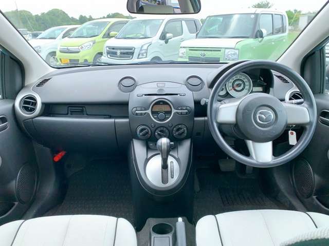 マツダ デミオ １．３ １３Ｃ H21年 (九州・沖縄) 99