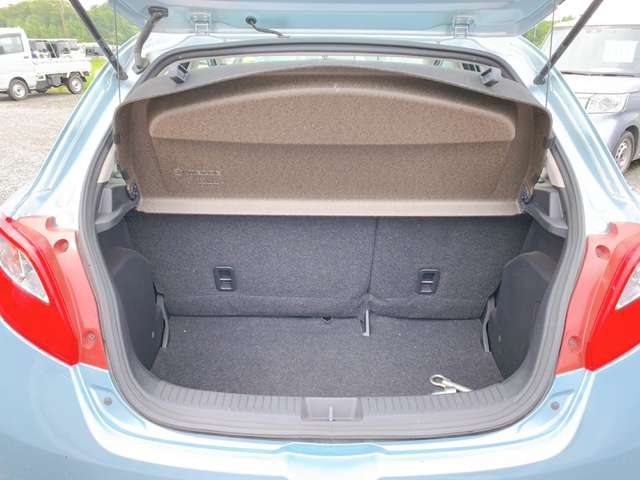 マツダ デミオ １．３ １３Ｃ H21年 (九州・沖縄) 99