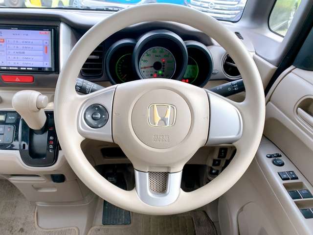 ホンダ Ｎ　ＢＯＸ ６６０ Ｇ Ｌパッケージ H25年 (九州・沖縄) 99