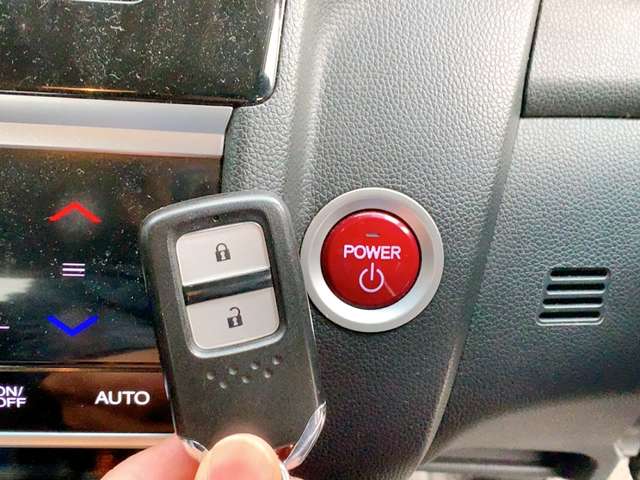 ホンダ フィット　ハイブリッド １．５ ハイブリッド Ｆパッケージ H27年 (九州・沖縄) 99