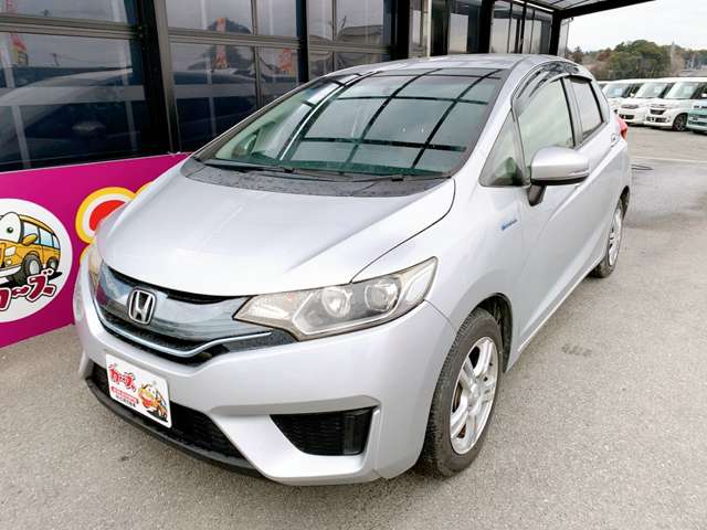 ホンダ フィット　ハイブリッド １．５ ハイブリッド Ｆパッケージ H27年 (九州・沖縄) 99