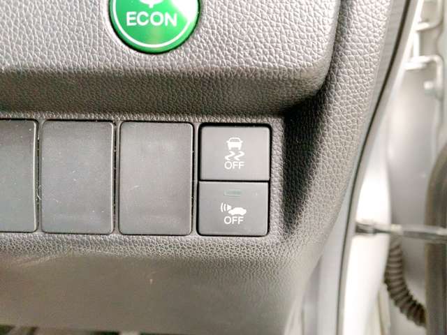 ホンダ フィット　ハイブリッド １．５ ハイブリッド Ｆパッケージ H27年 (九州・沖縄) 99