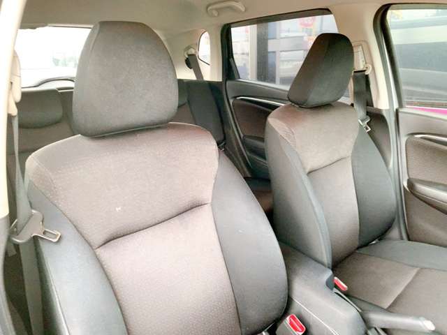 ホンダ フィット　ハイブリッド １．５ ハイブリッド Ｆパッケージ H27年 (九州・沖縄) 99