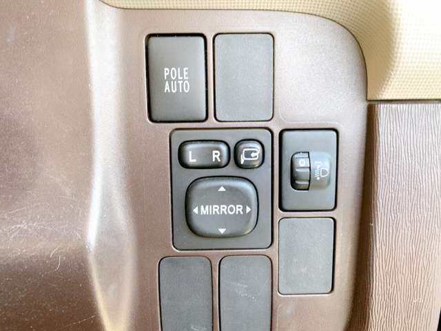 トヨタ パッソ １．０ プラスハナ Ｃパッケージ H26年 (九州・沖縄) 99