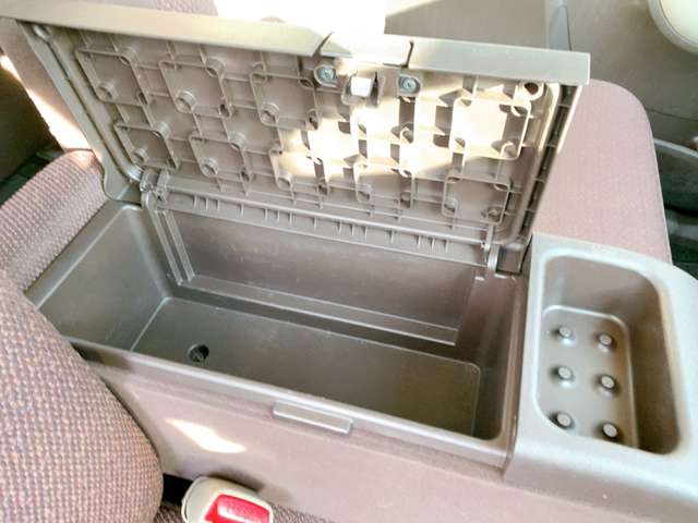 トヨタ パッソ １．０ プラスハナ Ｃパッケージ H26年 (九州・沖縄) 99