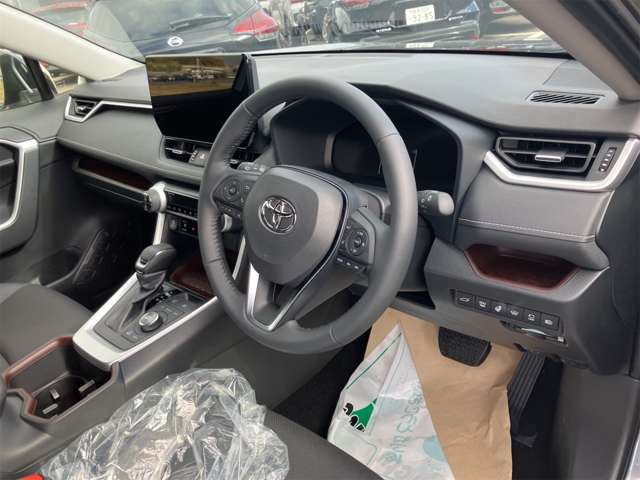 トヨタ ＲＡＶ４ ２．０ Ｇ Ｚパッケージ ４ＷＤ R6年 (東海) 99
