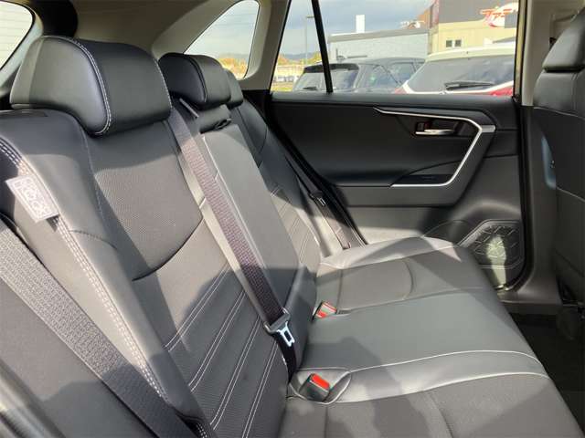 トヨタ ＲＡＶ４ ２．０ Ｇ Ｚパッケージ ４ＷＤ R6年 (東海) 99