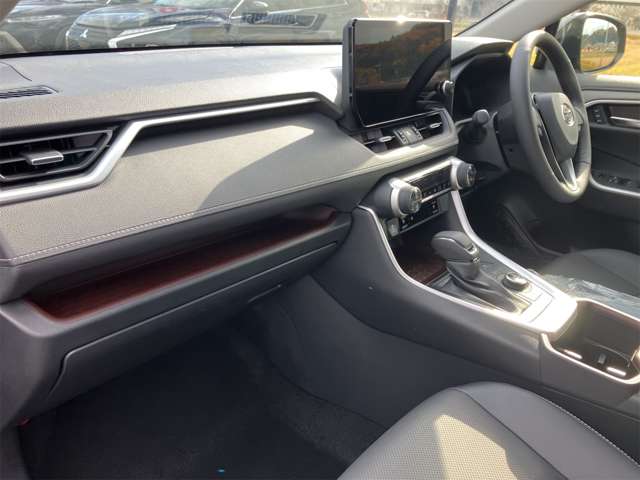 トヨタ ＲＡＶ４ ２．０ Ｇ Ｚパッケージ ４ＷＤ R6年 (東海) 99