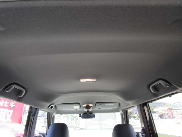 ダイハツ タント ６６０ カスタム ＲＳ セレクション R2年 (中国) 99