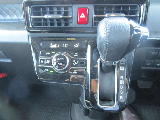 ダイハツ タント ６６０ カスタム ＲＳ セレクション R2年 (中国) 99