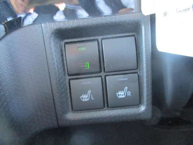 ダイハツ タント ６６０ カスタム ＲＳ セレクション R2年 (中国) 99