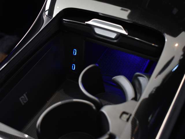 メルセデスベンツ ＥＱＳ ４５０プラス ＡＭＧラインパッケージ ＭＰ２０２３０１ R4年 (関東) 99