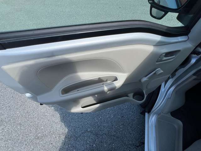 三菱 ミニキャブバン ６６０ Ｍ ハイルーフ R4年 (九州・沖縄) 99