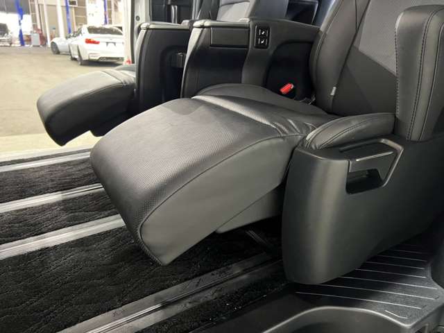 トヨタ アルファード ２．５ Ｓ Ｃパッケージ R2年 (関東) 99