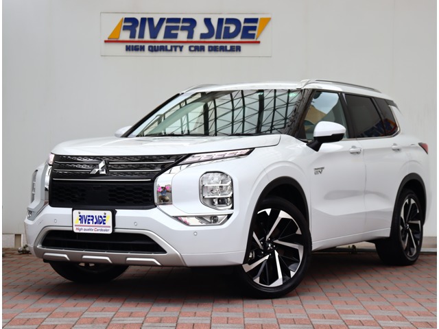 三菱 アウトランダーＰＨＥＶ ＰＨＥＶ ２．４ Ｐ ４ＷＤ R4年 (関東) 99