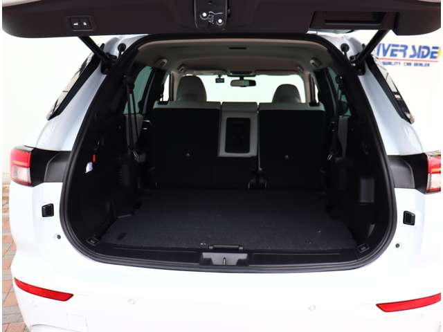 三菱 アウトランダーＰＨＥＶ ＰＨＥＶ ２．４ Ｐ ４ＷＤ R4年 (関東) 99