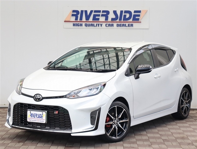 トヨタ アクア １．５ ＧＲスポーツ R5年 (関東) 99