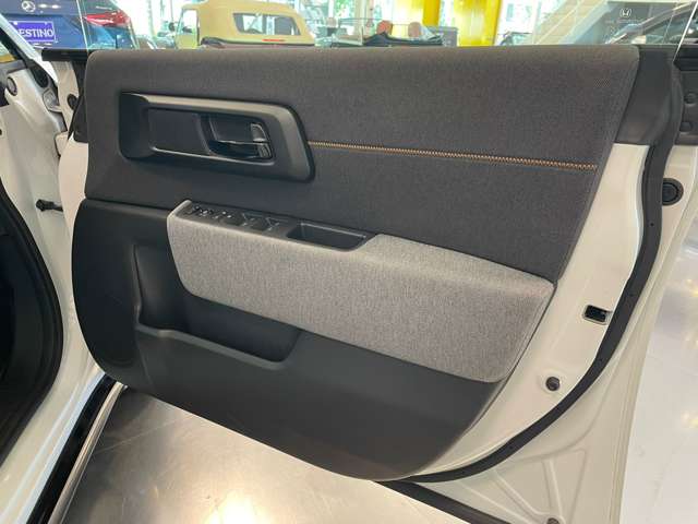 ホンダ Ｈｏｎｄａ　ｅ アドバンス R3年 (関東) 99