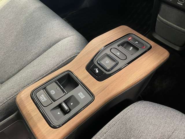 ホンダ Ｈｏｎｄａ　ｅ アドバンス R3年 (関東) 99