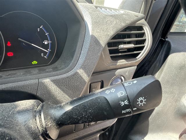 トヨタ ノア １．８ ハイブリッド Ｘ H30年 (東海) 99