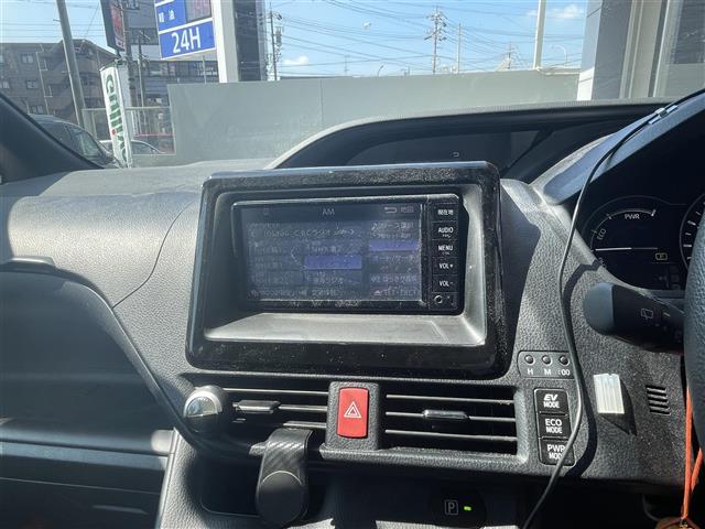 トヨタ ノア １．８ ハイブリッド Ｘ H30年 (東海) 99