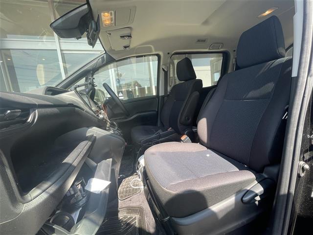 トヨタ ノア １．８ ハイブリッド Ｘ H30年 (東海) 99