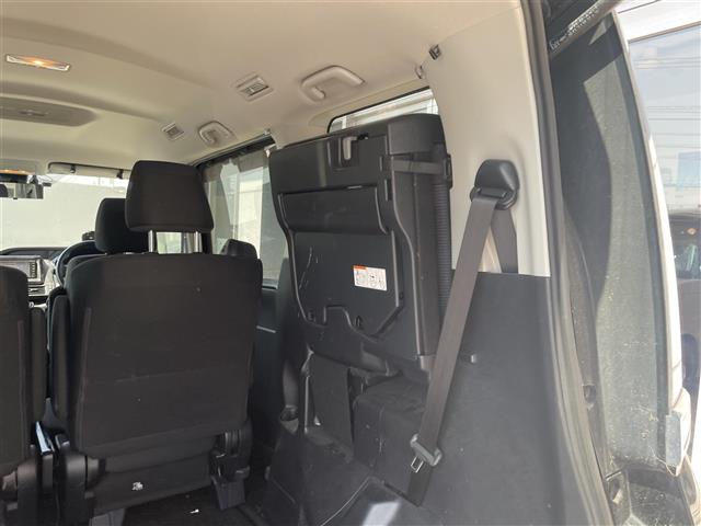 トヨタ ノア １．８ ハイブリッド Ｘ H30年 (東海) 99