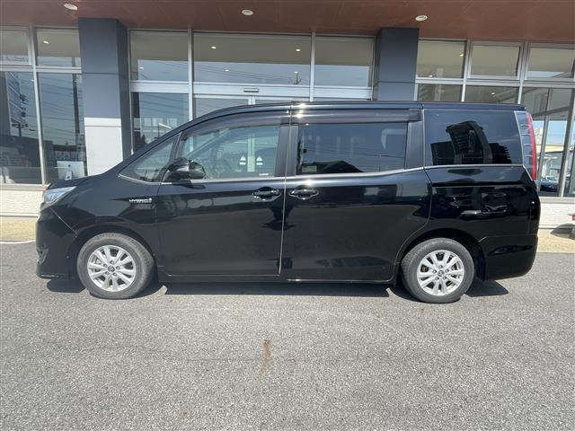 トヨタ ノア １．８ ハイブリッド Ｘ H30年 (東海) 99